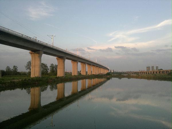 成渝鐵路采用松夏<a href='http://www.sfsjzp.com/' target='_blank'><u>空氣彈簧</u></a>